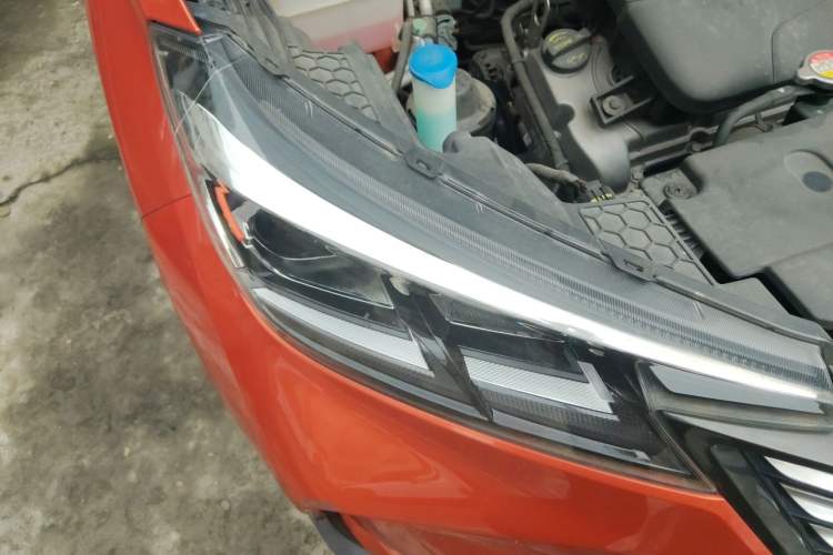 Used CHANGAN CS15 2019 1.5L Manual Comfort Model China V Standard Right Front Headlight