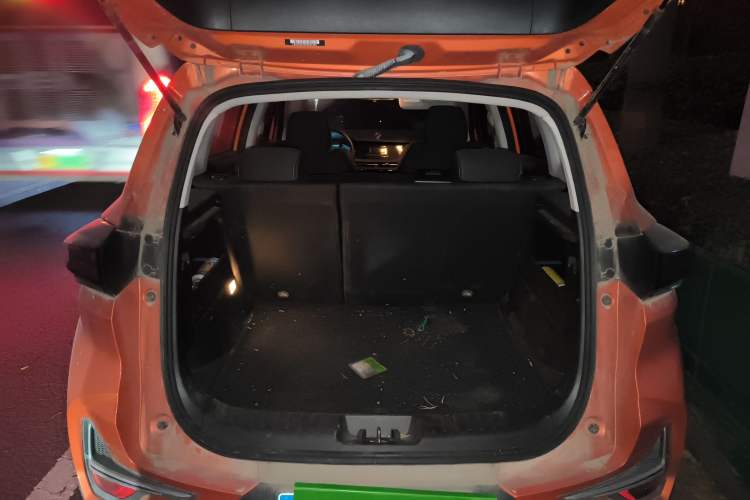 Used CHANGAN CS15 2019 1.5L Automatic Comfort Edition China VI Standard Trunk