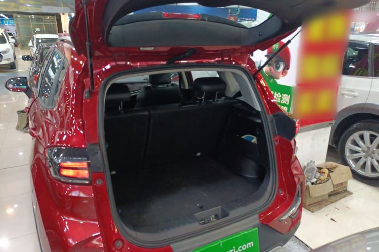 Used CHANGAN CS15 2019 1.5L Automatic Entry Model China VI Standard Trunk