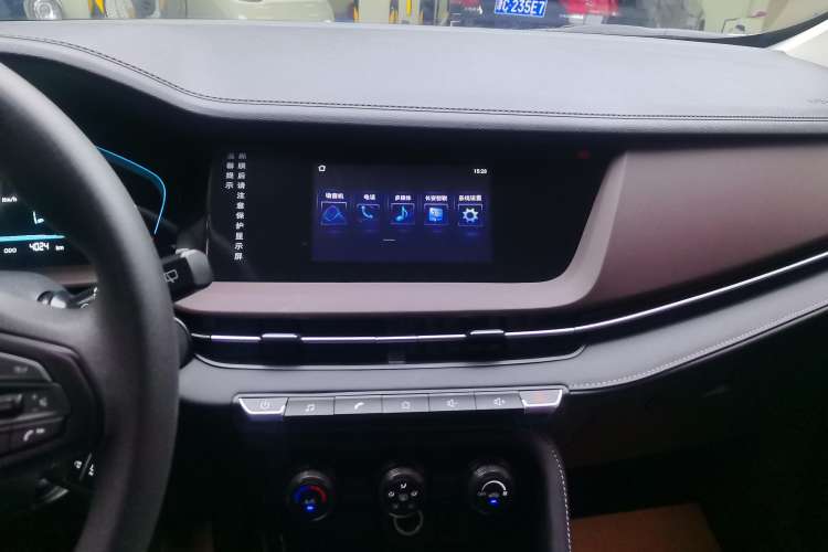 Used CHANGAN CS15 2019 1.5L Manual Entry-Level Version China VI Standard Audio And AC Panel