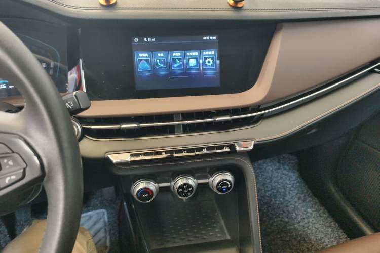 Used CHANGAN CS15 2019 1.5L Manual Enjoyment Model China VI Standard Audio And AC Panel