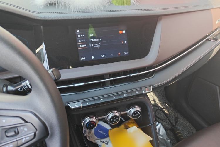 Used CHANGAN CS15 2019 1.5L Manual Entry-Level Version China VI Standard Audio And AC Panel