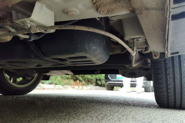 Used CHANGAN CS15 2019 1.5L Automatic Entry Model China VI Standard Chassis Front Left