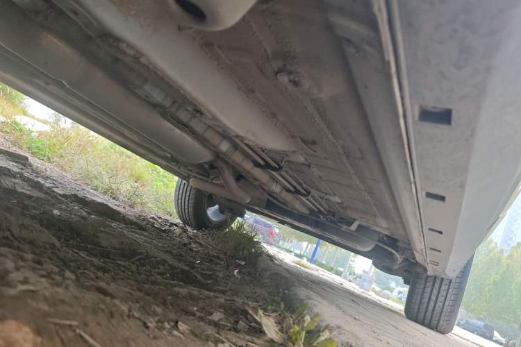 Used CHANGAN CS15 2019 1.5L Manual Entry-Level Version China VI Standard Chassis Front Left