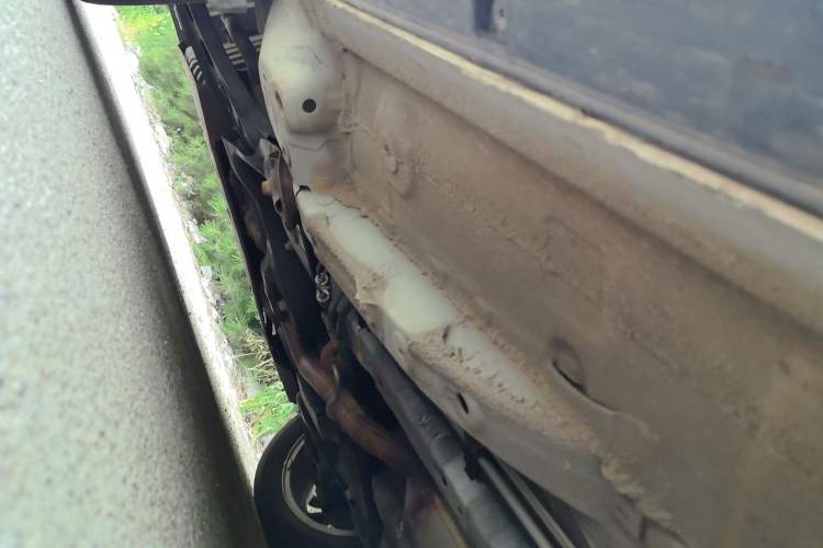 Used CHANGAN CS15 2019 1.5L Automatic Entry Model China VI Standard Chassis Front Right