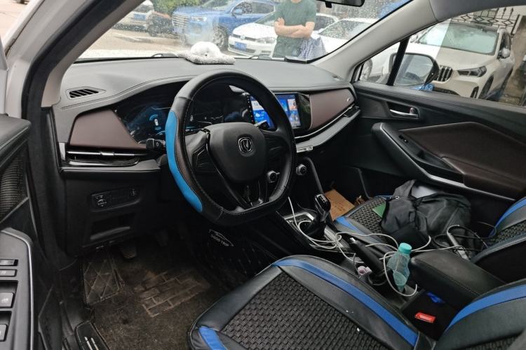Used CHANGAN CS15 2019 1.5L Manual Comfort Model China VI Standard Driver Seat