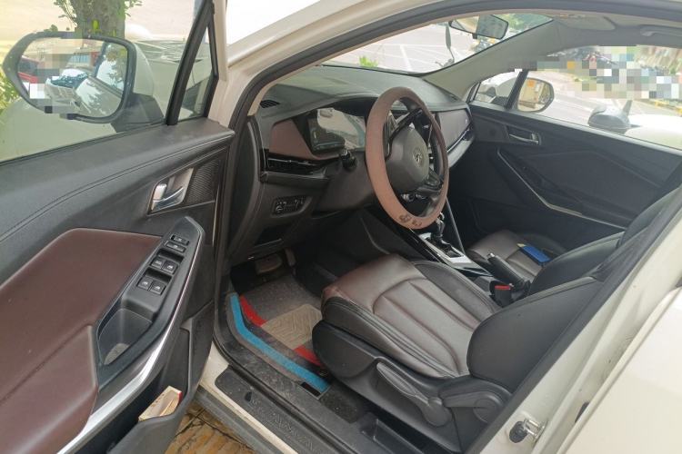 Used CHANGAN CS15 2019 1.5L Automatic Enjoyment Model China VI Standard Driver Seat
