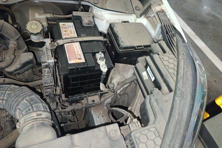 Used CHANGAN CS15 2019 1.5L Manual Entry-Level Version China V Standard Engine Bay Left