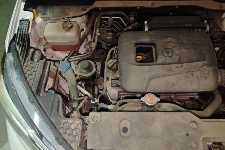 Used CHANGAN CS15 2019 1.5L Automatic Entry Model China V Standard Engine Bay Right