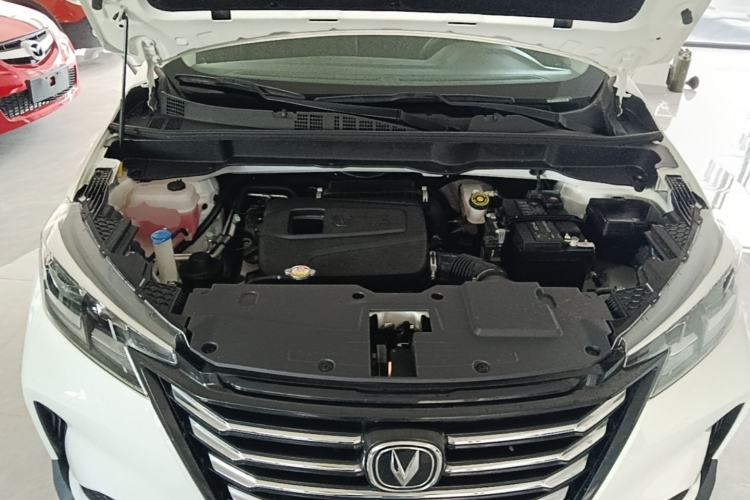 Used CHANGAN CS15 2019 1.5L Manual Comfort Model China VI Standard Engine Bay