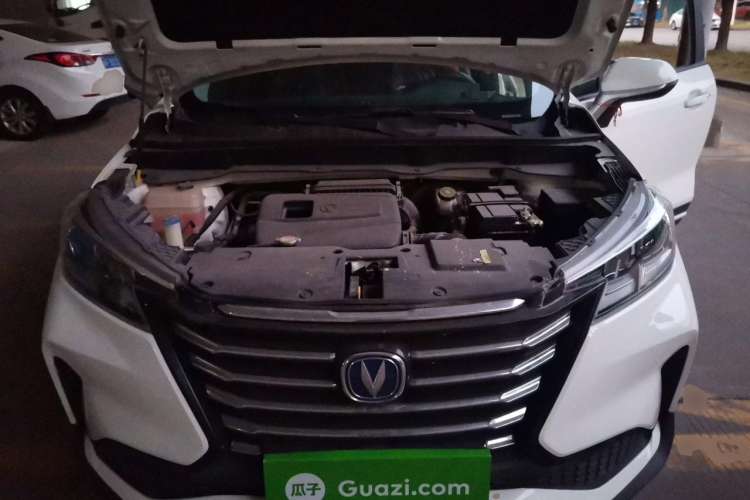 Used CHANGAN CS15 2019 1.5L Manual Enjoyment Model China V Standard Engine Bay