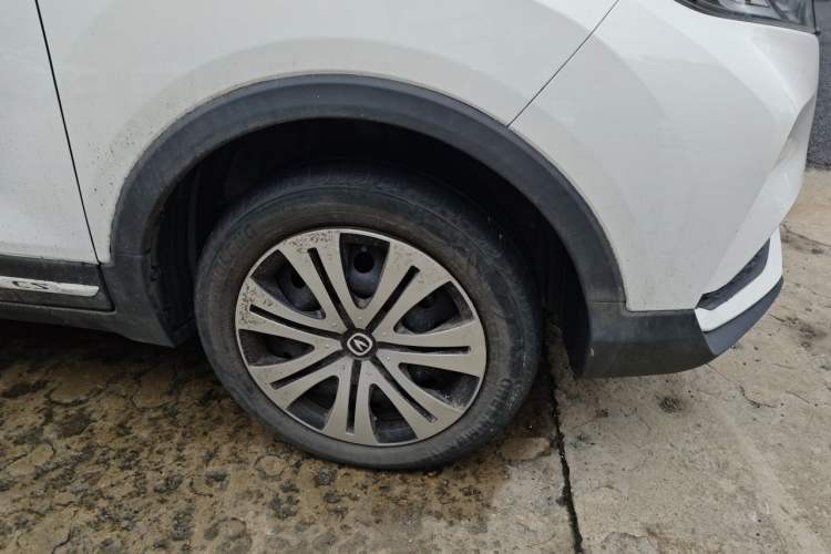 Used CHANGAN CS15 2019 1.5L Manual Comfort Model China VI Standard Exterior 1
