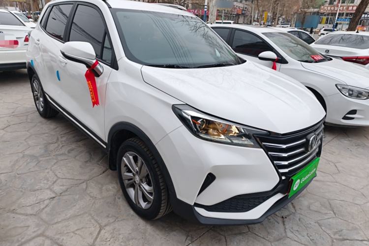 Used CHANGAN CS15 2019 1.5L Automatic Entry Model China VI Standard Exterior 2