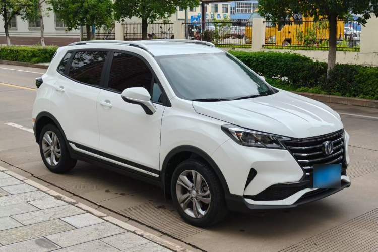 Used CHANGAN CS15 2019 1.5L Manual Entry-Level Version China V Standard Exterior 2