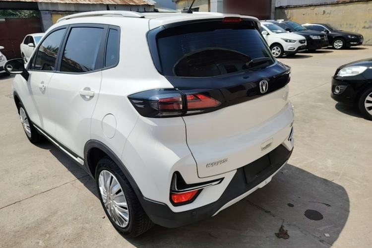 Used CHANGAN CS15 2019 1.5L Automatic Comfort Edition China VI Standard Exterior 2