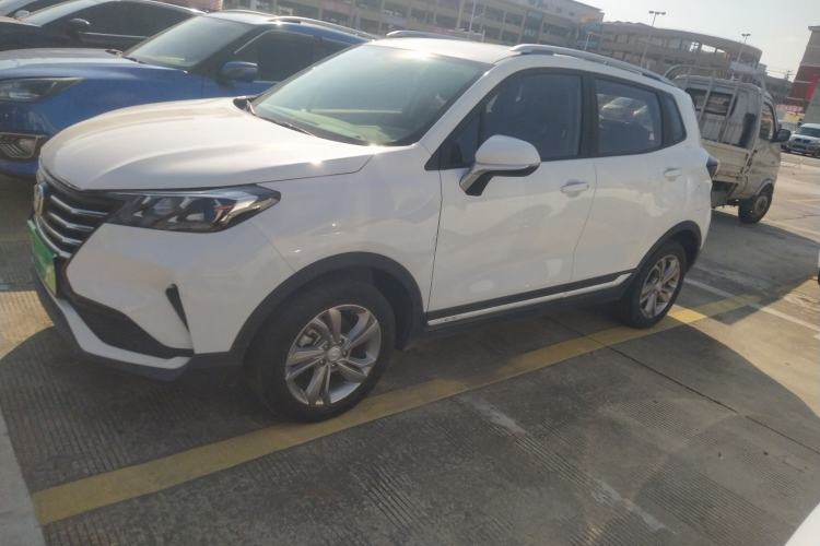Used CHANGAN CS15 2019 1.5L Automatic Entry Model China VI Standard Exterior 3