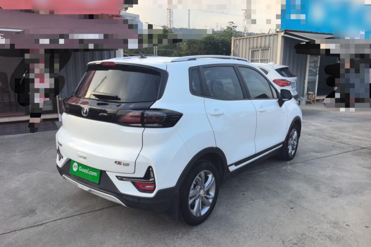 Used CHANGAN CS15 2019 1.5L Automatic Entry Model China VI Standard Exterior 3