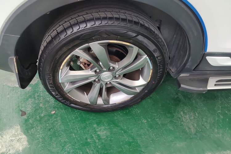 Used CHANGAN CS15 2019 1.5L Manual Enjoyment Model China VI Standard Exterior 5