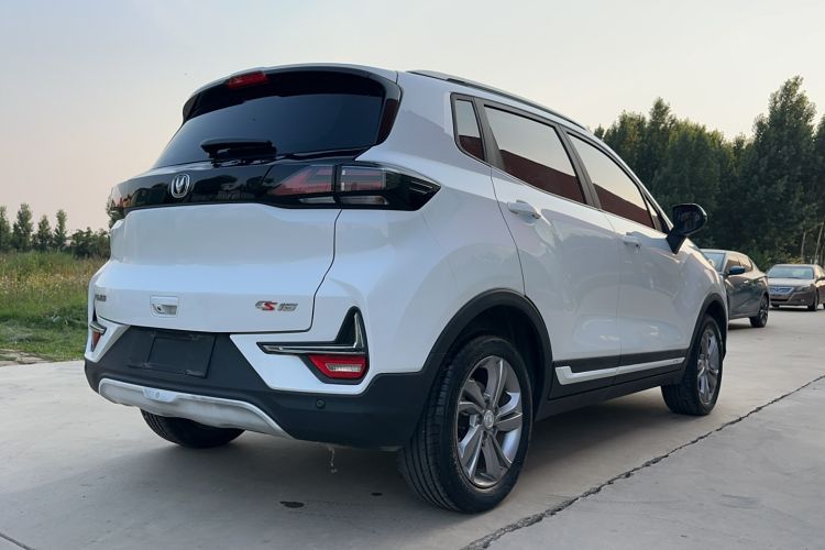 Used CHANGAN CS15 2019 1.5L Manual Entry-Level Version China VI Standard Exterior 5