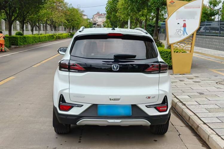 Used CHANGAN CS15 2019 1.5L Manual Entry-Level Version China V Standard Exterior 5