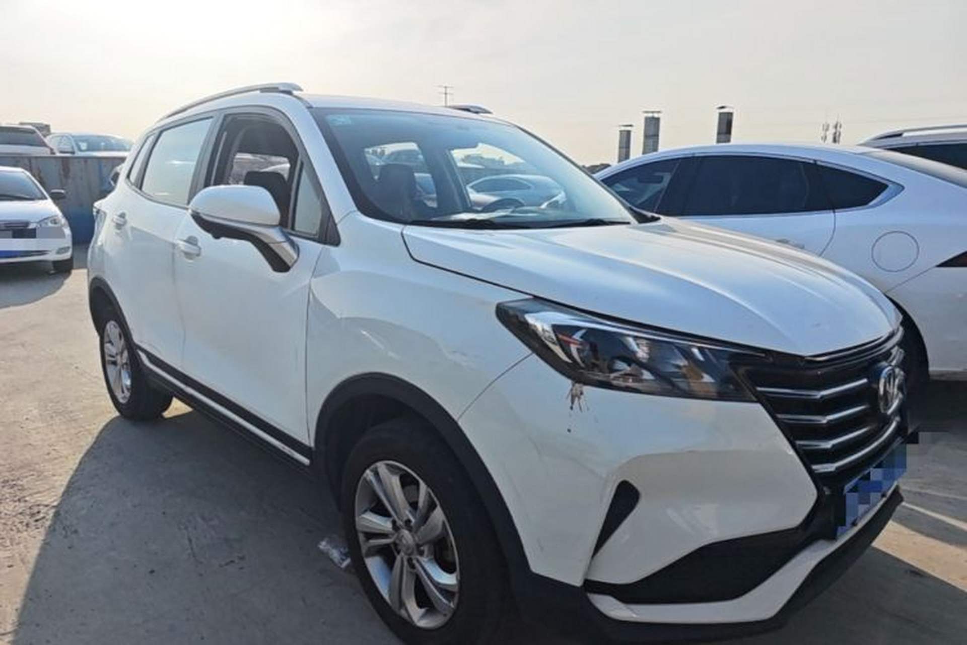 Used CHANGAN CS15 2019 1.5L Automatic Entry Model China V Standard Front Right 45 Deg