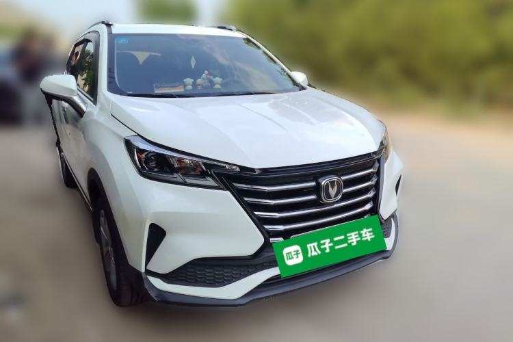 Used CHANGAN CS15 2019 1.5L Automatic Entry Model China VI Standard Front Right 45 Deg