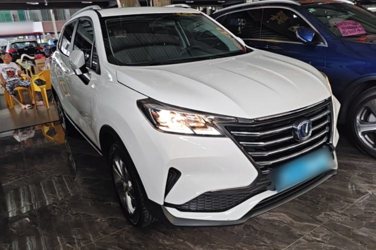 Used CHANGAN CS15 2019 1.5L Automatic Entry Model China VI Standard Front Right 45 Deg