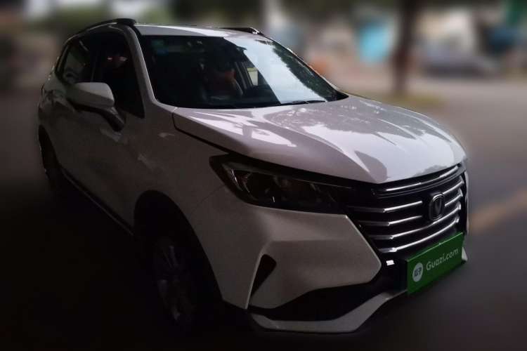 Used CHANGAN CS15 2019 1.5L Manual Enjoyment Model China V Standard Front Right 45 Deg