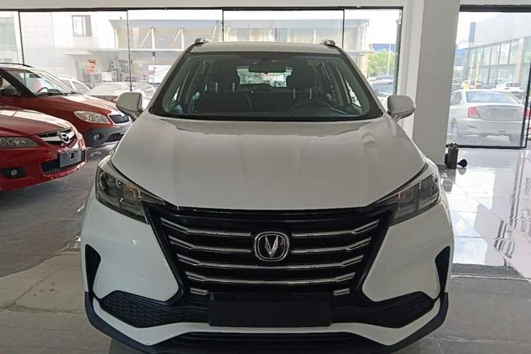 Used CHANGAN CS15 2019 1.5L Manual Comfort Model China VI Standard Front