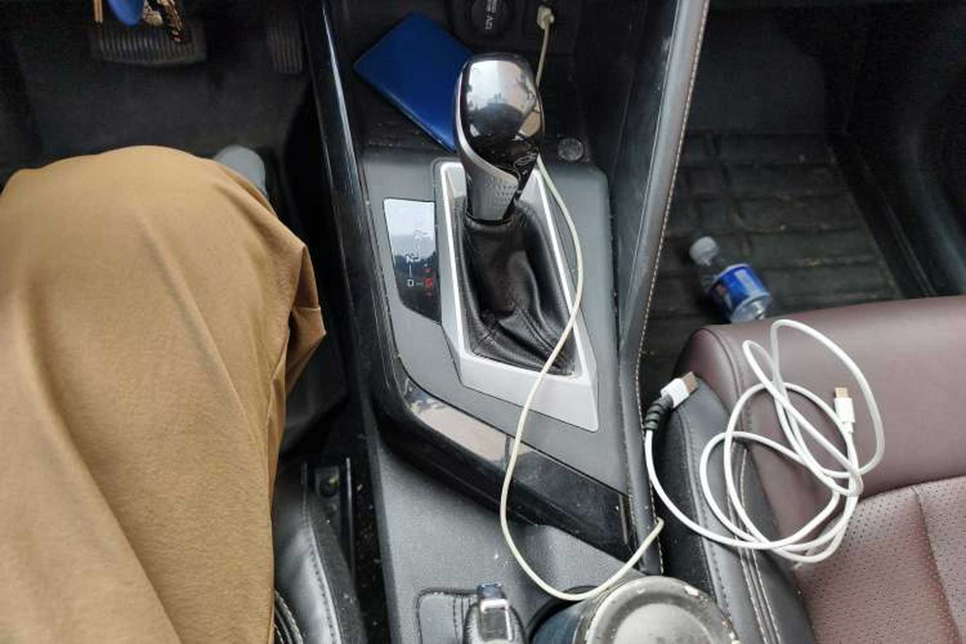 Used CHANGAN CS15 2019 1.5L Automatic Entry Model China V Standard Gear Lever