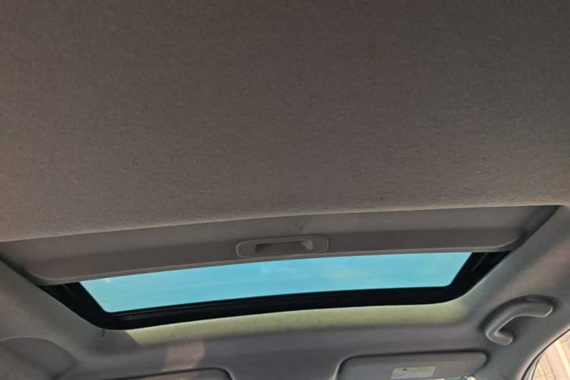 Used CHANGAN CS15 2019 1.5L Automatic Entry Model China V Standard Headliner