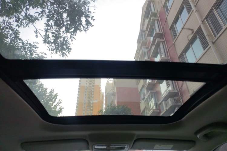 Used CHANGAN CS15 2019 1.5L Automatic Enjoyment Model China VI Standard Headliner