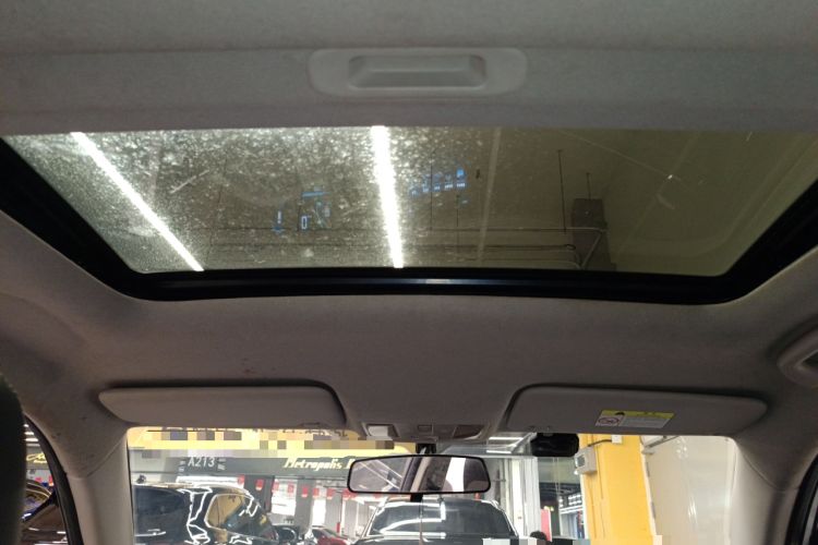 Used CHANGAN CS15 2019 1.5L Automatic Entry Model China VI Standard Headliner