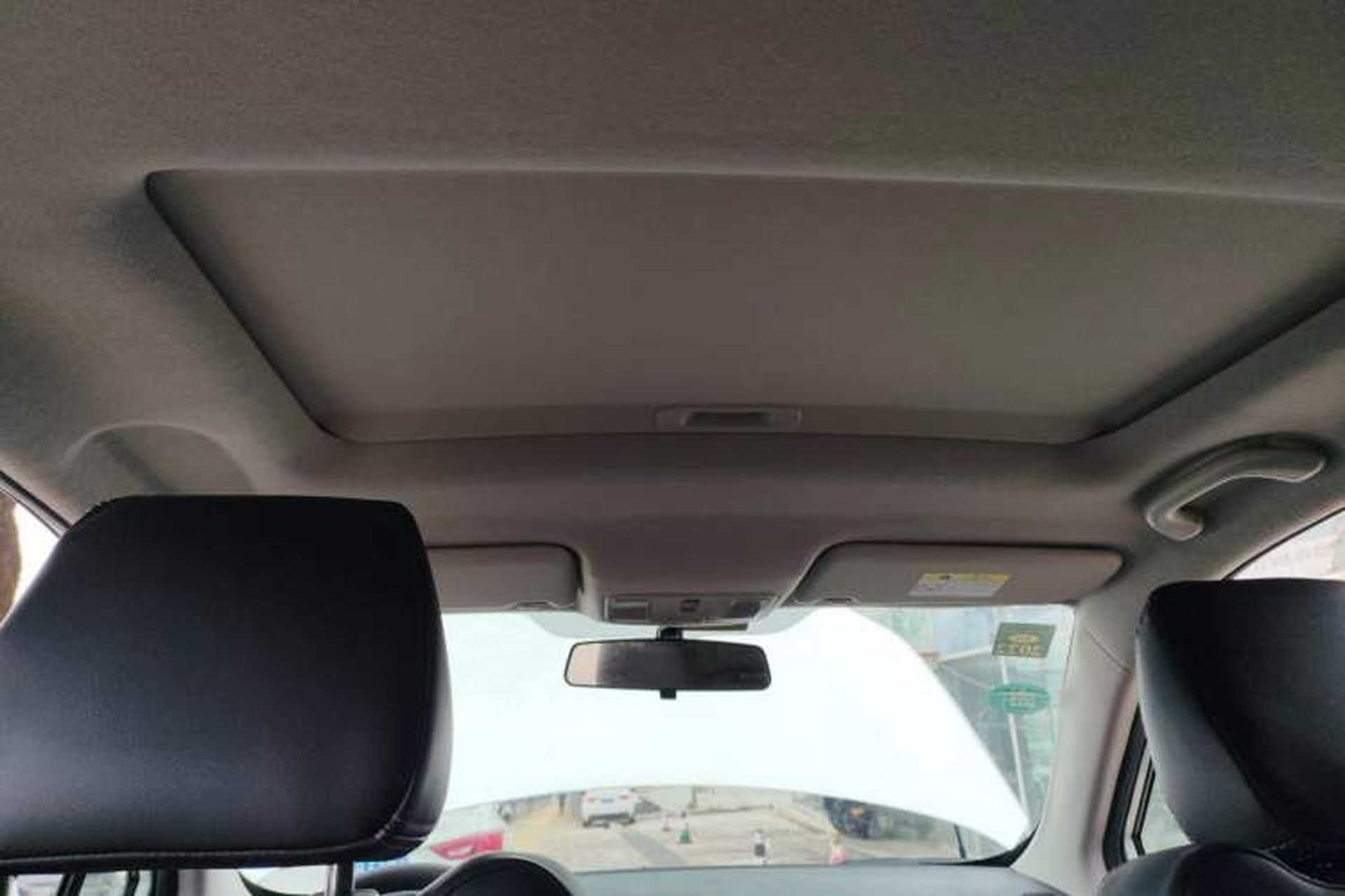 Used CHANGAN CS15 2019 1.5L Automatic Entry Model China VI Standard Headliner