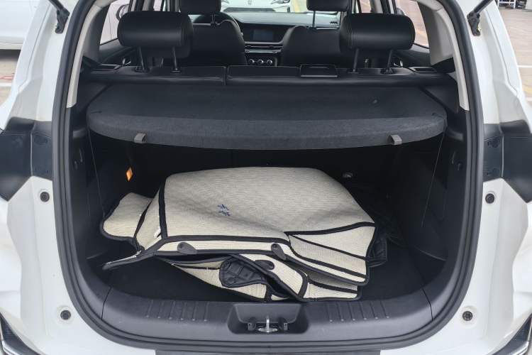 Used CHANGAN CS15 2019 1.5L Automatic Entry Model China VI Standard Interior 8