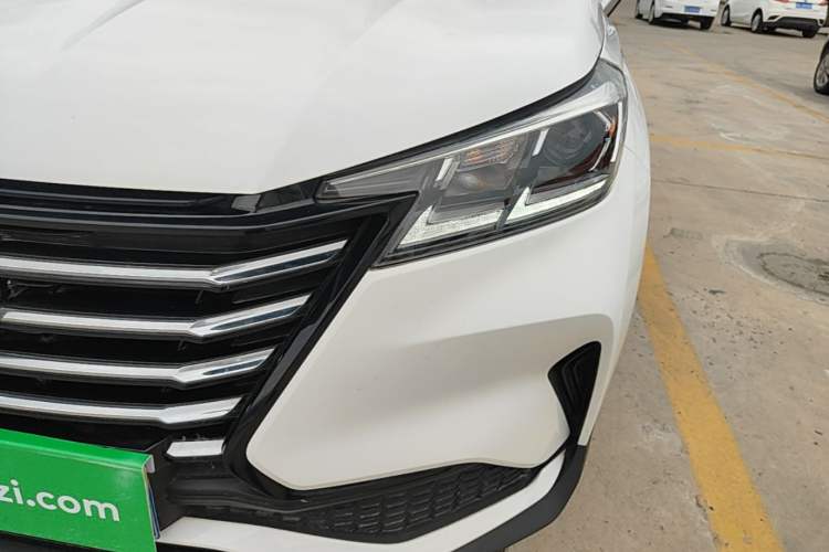 Used CHANGAN CS15 2019 1.5L Automatic Entry Model China VI Standard Left Front Headlight
