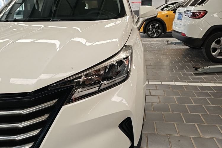 Used CHANGAN CS15 2019 1.5L Automatic Comfort Edition China VI Standard Left Front Headlight
