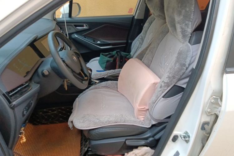 Used CHANGAN CS15 2019 1.5L Manual Entry-Level Version China VI Standard Left Front Seat
