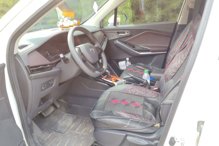 Used CHANGAN CS15 2019 1.5L Automatic Entry Model China VI Standard Left Front Seat