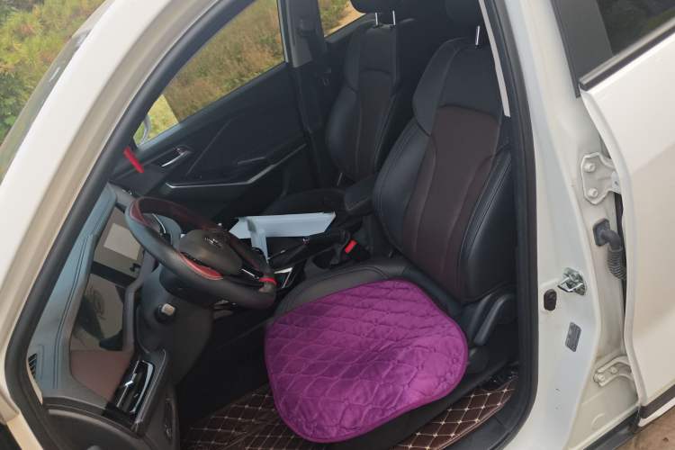 Used CHANGAN CS15 2019 1.5L Manual Entry-Level Version China VI Standard Left Front Seat