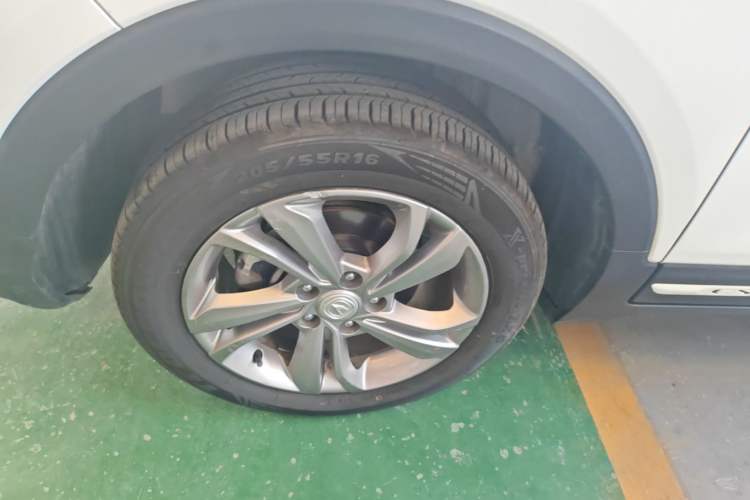 Used CHANGAN CS15 2019 1.5L Automatic Entry Model China V Standard Left Front Wheel Hub