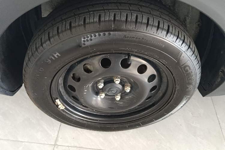 Used CHANGAN CS15 2019 1.5L Manual Comfort Model China VI Standard Left Front Wheel Hub
