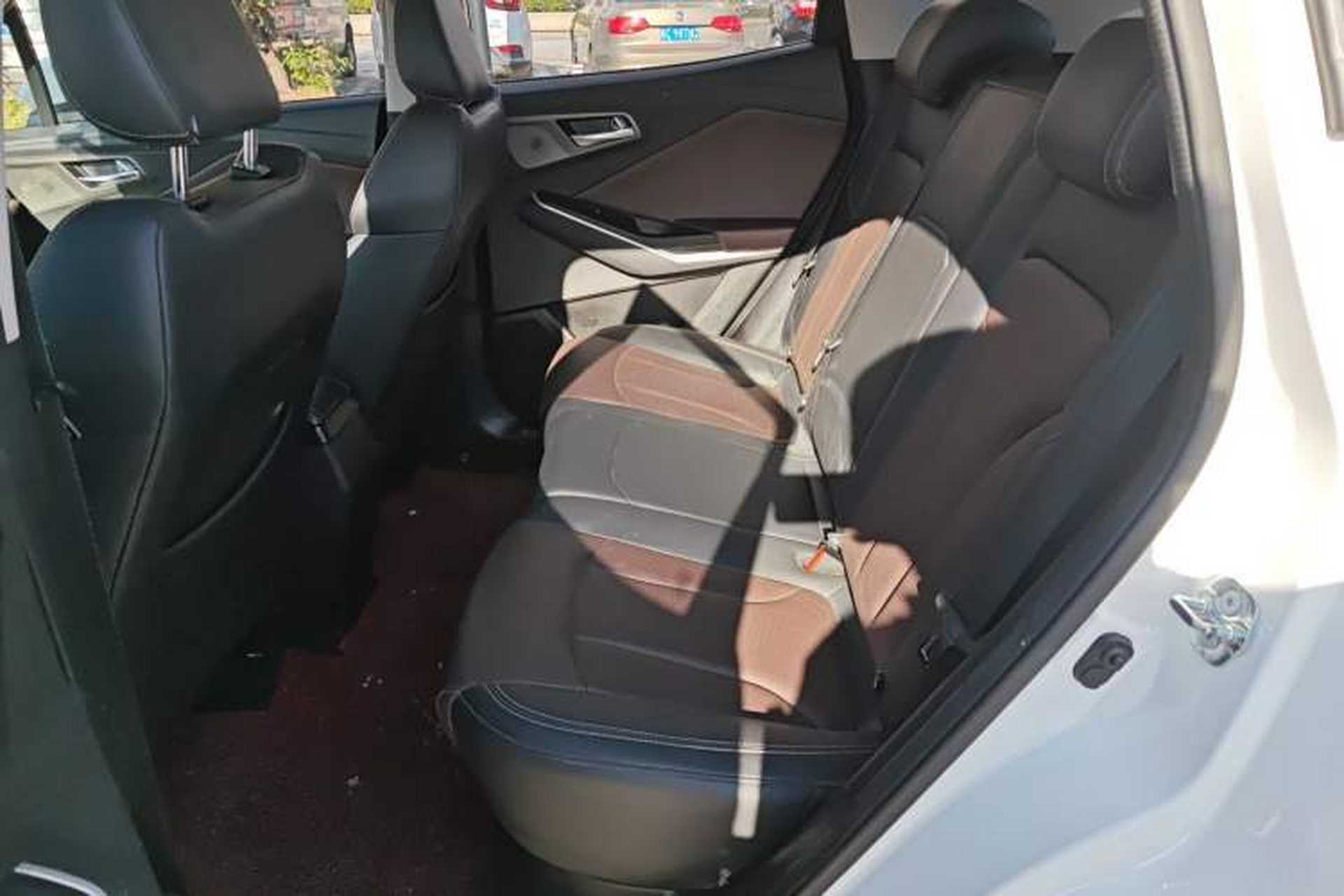 Used CHANGAN CS15 2019 1.5L Manual Entry-Level Version China VI Standard Left Rear Seat