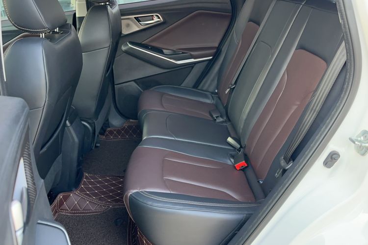Used CHANGAN CS15 2019 1.5L Manual Entry-Level Version China VI Standard Left Rear Seat