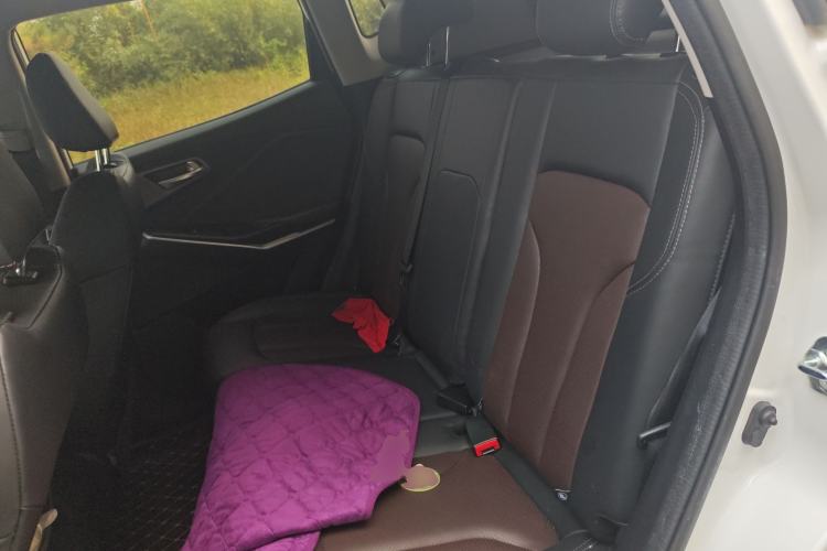 Used CHANGAN CS15 2019 1.5L Manual Entry-Level Version China VI Standard Left Rear Seat