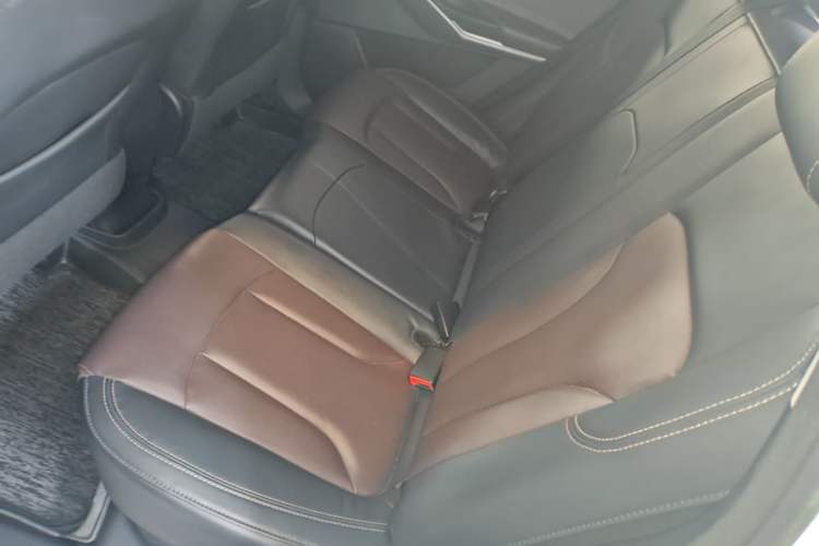 Used CHANGAN CS15 2019 1.5L Automatic Entry Model China V Standard Left Rear Seat
