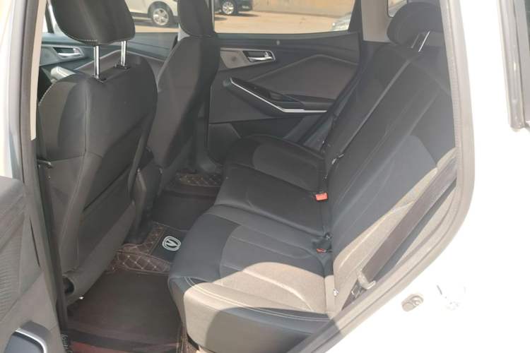 Used CHANGAN CS15 2019 1.5L Automatic Comfort Edition China VI Standard Left Rear Seat