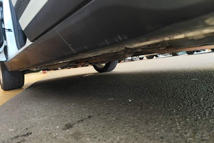 Used CHANGAN CS15 2019 1.5L Manual Entry-Level Version China VI Standard Left Side Sill