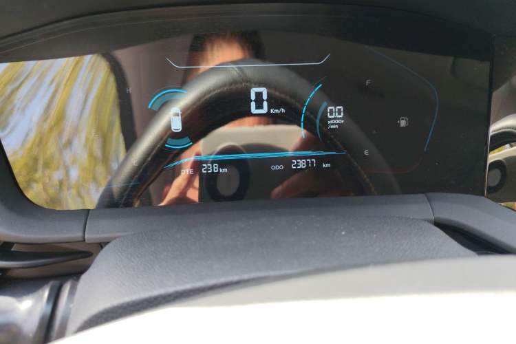 Used CHANGAN CS15 2019 1.5L Automatic Comfort Version China V Standard Odometer Close Up