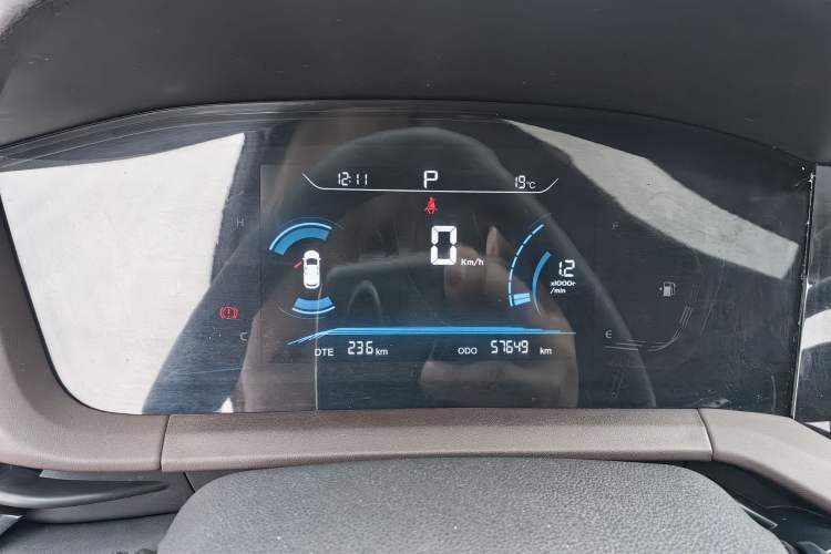 Used CHANGAN CS15 2019 1.5L Automatic Entry Model China VI Standard Odometer Close Up